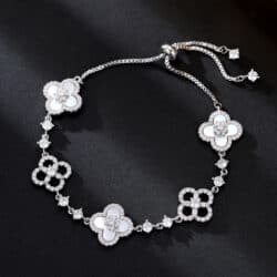 Klaver armband bloem - zilver